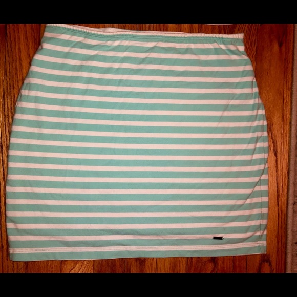 3 skirts great for vacation and beaches. - Picture 4 of 8